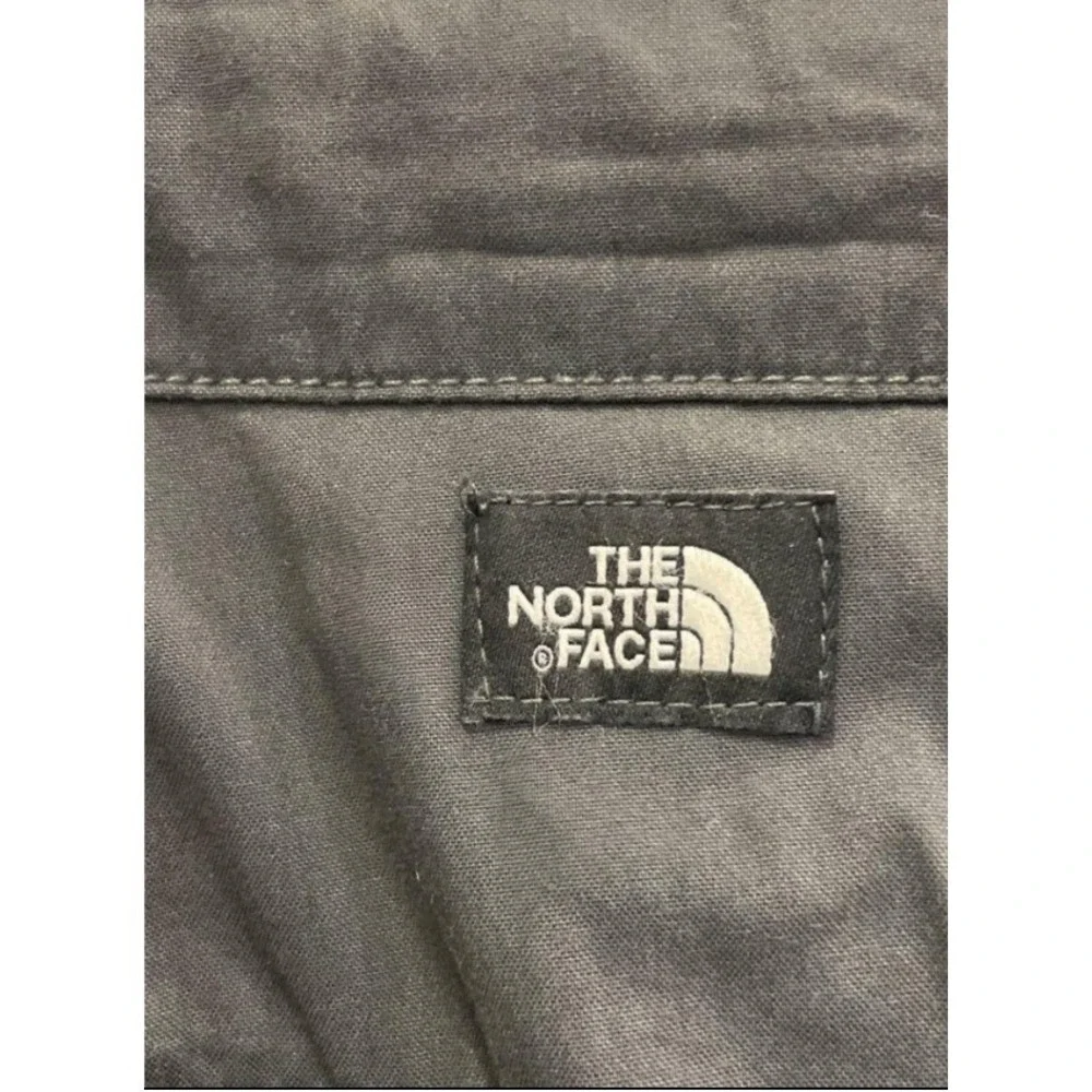 The North Face Men's Nylon Pants Size 40 Short Black Hiking Travel Zip Pocket